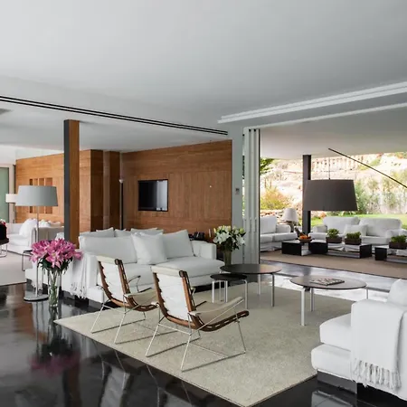 فيلة Delux 5 Bedroom Villa سبليت