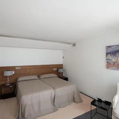 Delux 5 Bedroom Villa スプリト